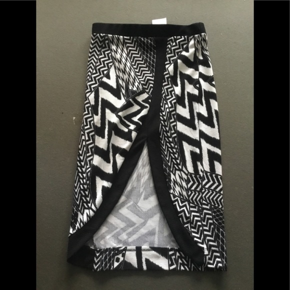 Poetry NWT skirt beautiful